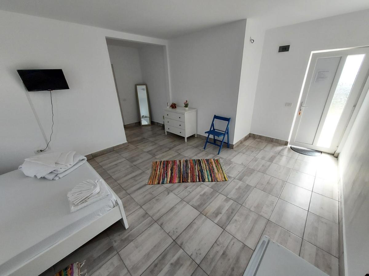 Casa Dada Aparthotel 2 Mai Luaran gambar